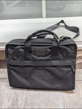 Tumi Black Briefcase Laptop Bag